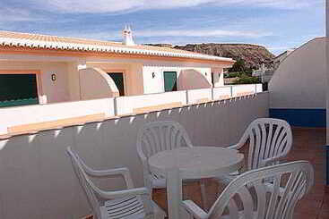 Oasis Beach Apartments