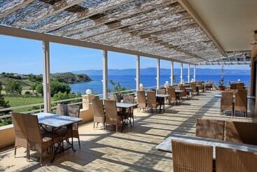 استراحتگاه Viva Mare Hotel & Spa