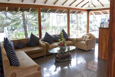 Santana Beach Resort