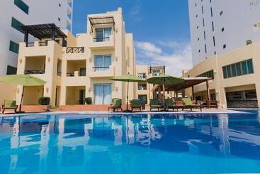 Zafiro Beach Boutique Resort