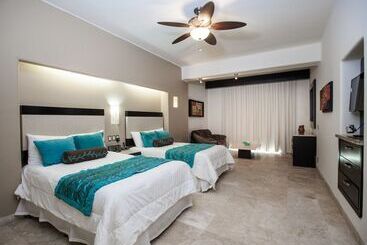 Zafiro Beach Boutique Resort