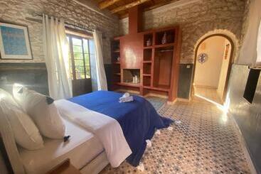 تختخواب و صبحانه La Villa Sauvage