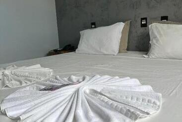 בית מלון כפרי Pousada Sol Do Araguaia