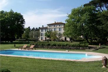 住宿加早餐  La Maison Du Trapel