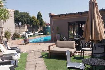 膳宿费 Missm Guesthouse And Spa