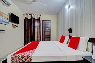 בית מלון כפרי Oyo 37658 King Palace