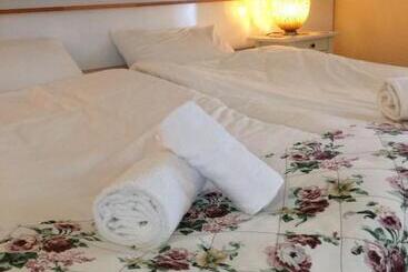 هتل Camlihemsin Tasmektep