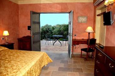 هتل Agriturismo Casacchella