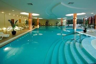 فندق Apollo Spa Resort Ultra All Inclusive, Indoor And Outdoor Pools & Free Beach