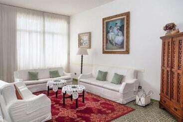 酒店 Bellevue Suite