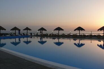 Отель Delle Stelle Beach Resort