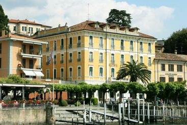 ホテル Excelsior Splendide