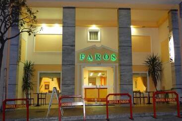 فندق Faros Ii