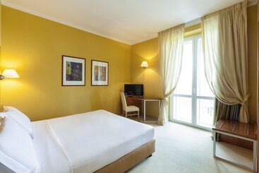 בית מלון כפרי Ibis Styles Bari Giovinazzo