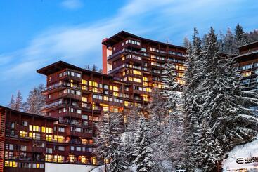 Отель Lagrange Vacances Le Roc Belle Face