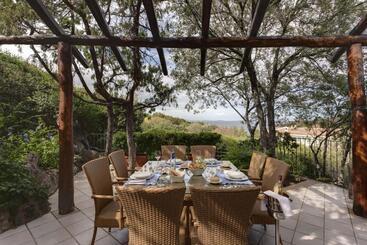 ホテル L'Ea Bianca Luxury Resort