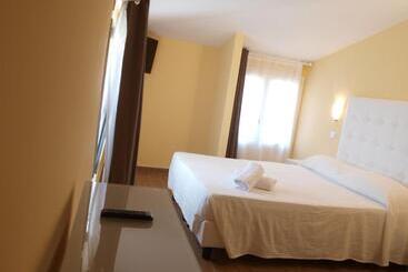 ホテル Memole Inn Sanremo