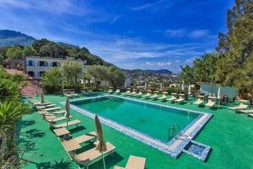 호텔 Parco Dei Principi Resort & Spa