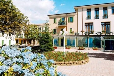 Park Hotel Jolanda
