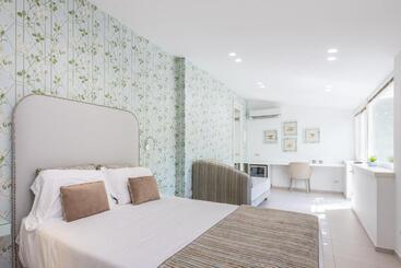 فندق Relais Villa Savarese