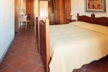 בית מלון כפרי Residenza Antica Canonica