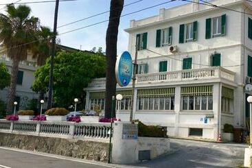 فندق Villa La Brise