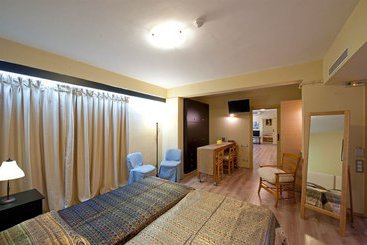 هتل Efplias  Apartments And Suites