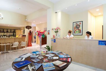 هتل Efplias  Apartments And Suites