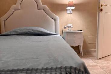 Boutique Hotel Calais Milano