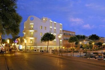 ホテル Al Cavallino Bianco