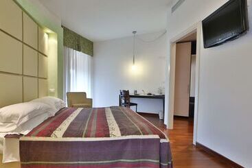 ホテル Best Western Cesena