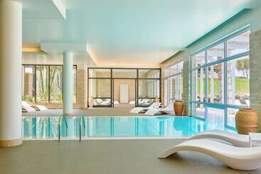 فندق Capovaticano Resort Thalasso Spa
