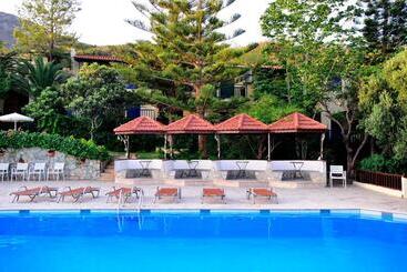 هتل Elpida Village