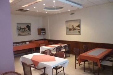 Отель Korinthos