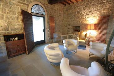 ホテル La Sorgente Di Francesca