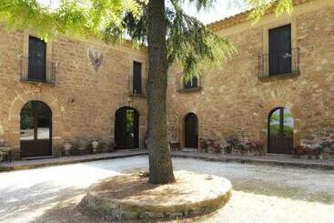 فندق ريفى Villa Trigona