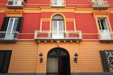 בית מלון כפרי The Secret Garden Relais