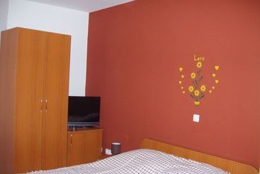 هتل Villa Toni