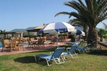 מלון דירות Oasis