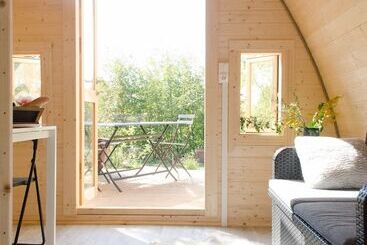 ベッドアンドブレックファースト Le Petit Flo