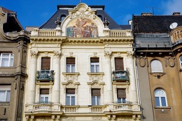 فندق Central Square Apartments