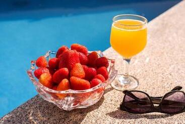 Hotel Hplus Premium Palmas