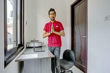 هتل Oyo 90550 Good Sleep 3 Samarinda
