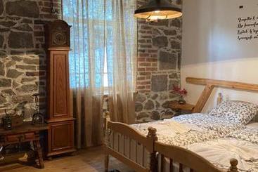 פנסיון Hnameni Stepanavan Guesthouse