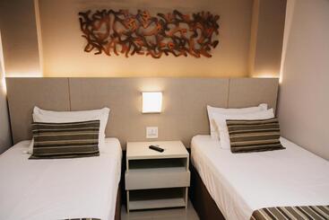 فندق Lagoon Prime