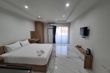 ホテル Nub Thong Residence