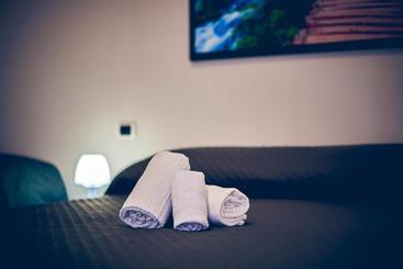 تختخواب و صبحانه Travelershome 7metri Guesthouse