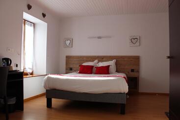 בית מלון כפרי Logis Hôtel Auberge De L Allagnonette
