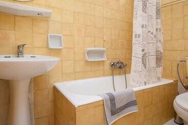 מלון דירות Adonis