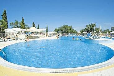 Apartments Bellevue Plava Laguna